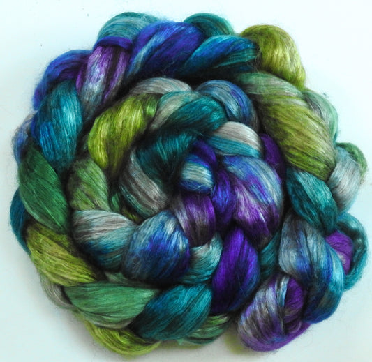 Dragonfly- YAK / mulberry silk ( 50/50)