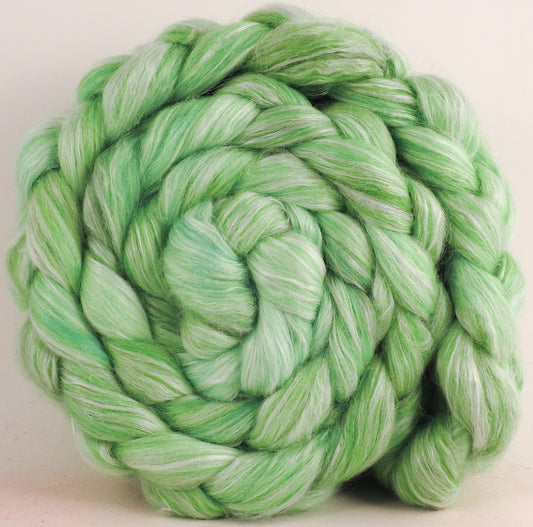 White-faced Woodland/ Ramie/ Llama/ Bamboo (35/35/15/15) - Honeydew- (5.6 oz.)