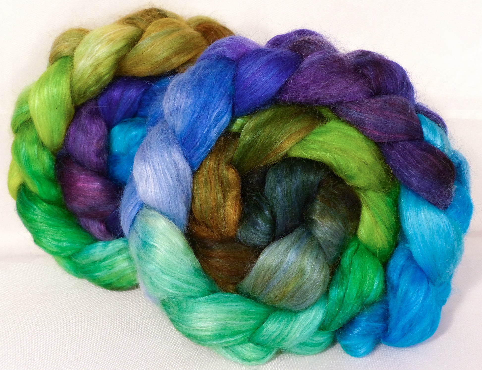 Hand-dyed wensleydale/ mulberry silk roving ( 65/35) -Water Pixie- ( 4.8 oz.) - Inglenook Fibers