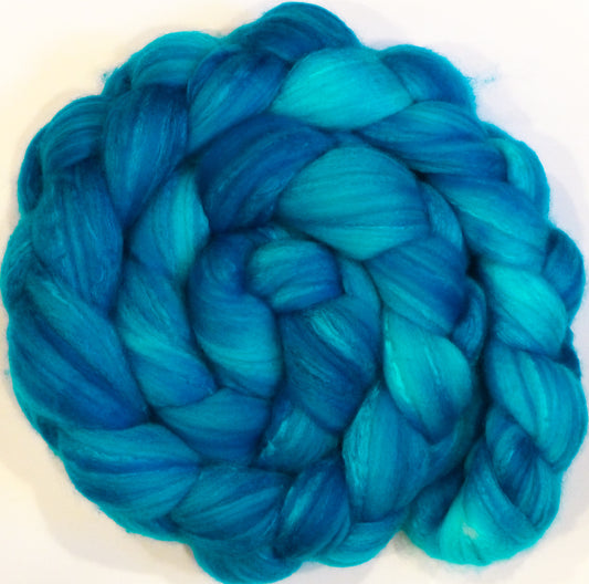 Batt in a Braid #35  - Bluebird - Sw Merino (18.5 mic) /Merino (18.5 mic) / Tussah Silk (40/40/20) - Inglenook Fibers