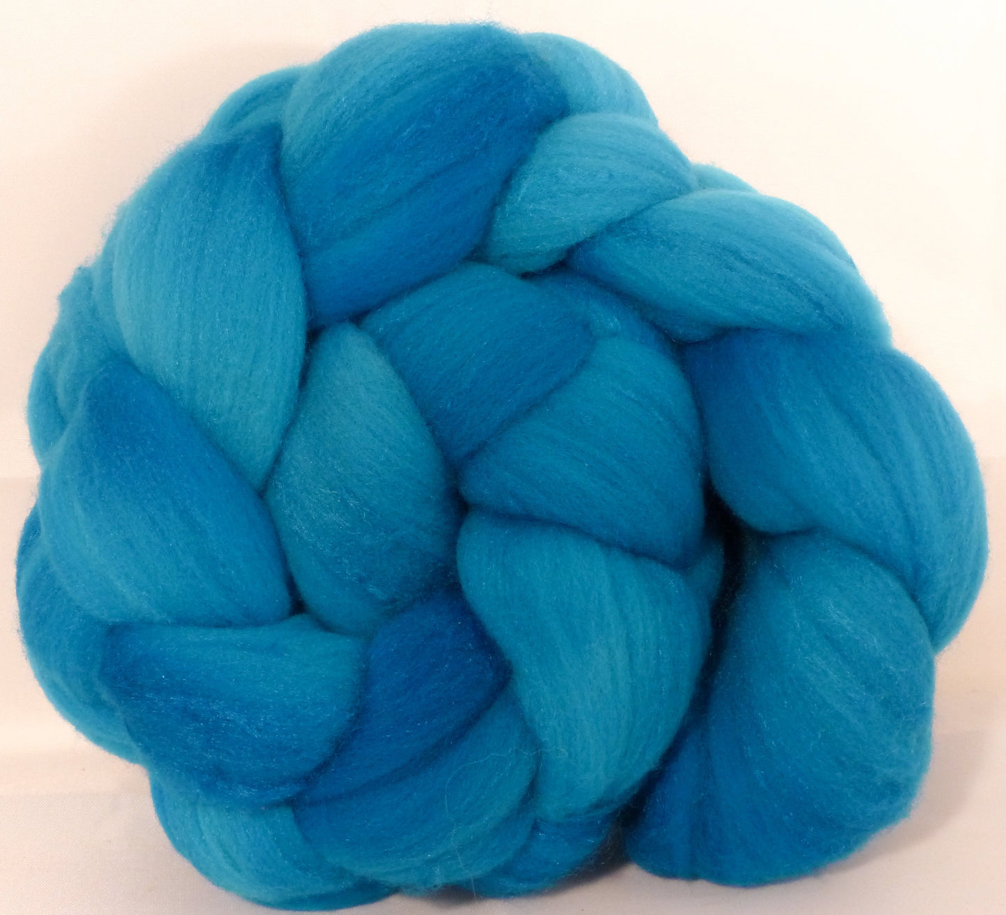 Hand dyed top for spinning -Capri (5.1 oz.)Rambouillet /tussah silk (75/25) - Inglenook Fibers
